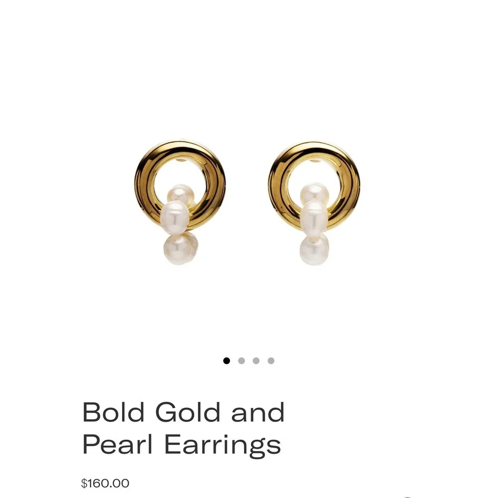 Mayamar Bold Gold and Pearl Earrings Women OS Gold Statement Studs MSRP $160‎